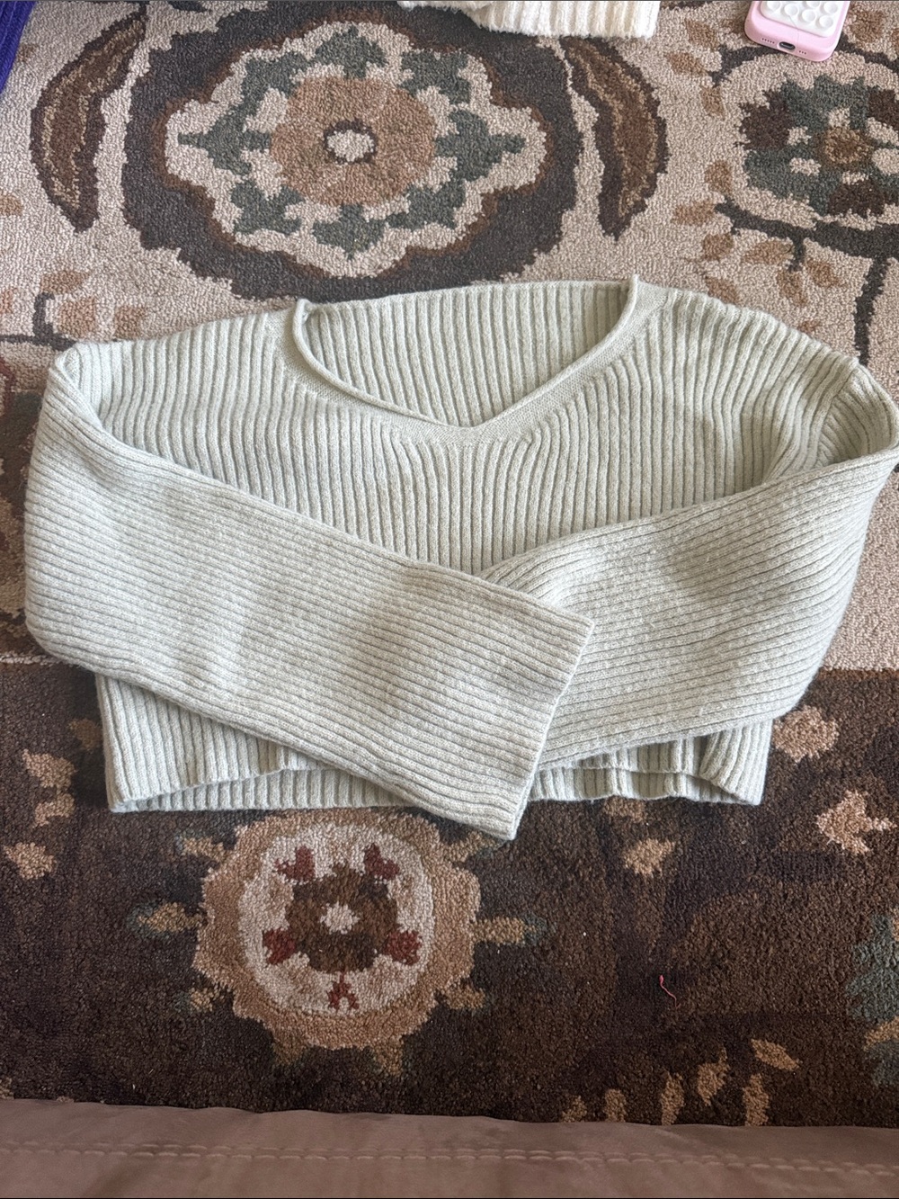 SHEIN Light Sage Ribbed V-Neck Cropped Sweater